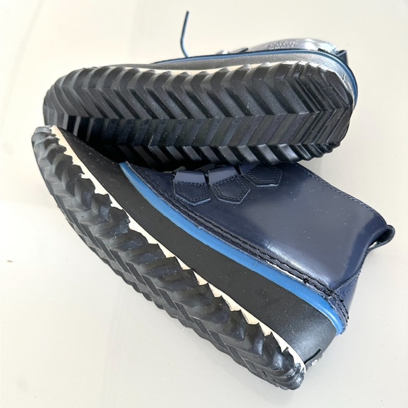 Sorel Women's Rain Boots Size 6 Blue Out N About Nocturnal -EUC - Picture 9 of 13